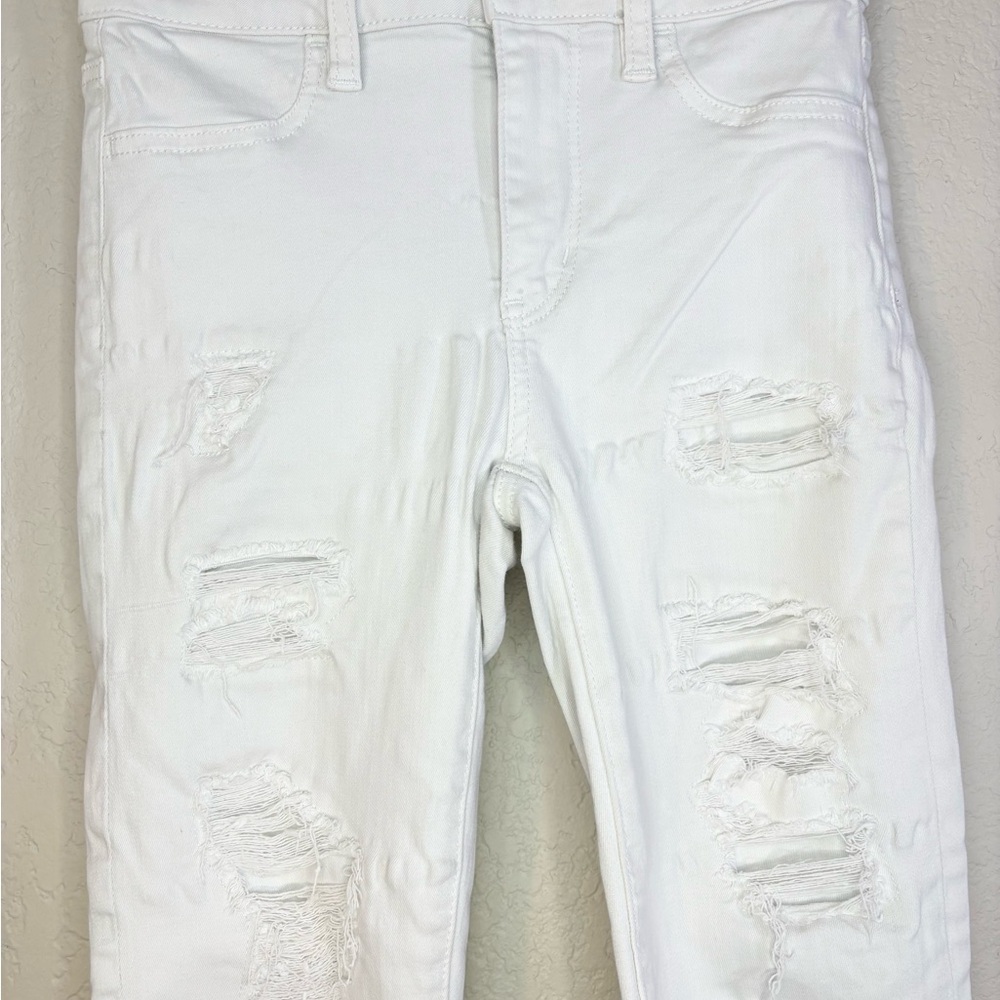 American Eagle Outfitters White Distressed Ankle Jeans Size 0 - Picture 4 of 12